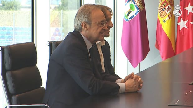 Luka Modrić renews contract with Real Madrid until 2023